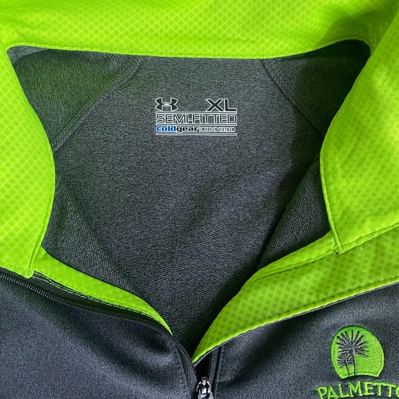 Like new, Underarmour 1/4 zip golf pullover Sz XL - Picture 3 of 7